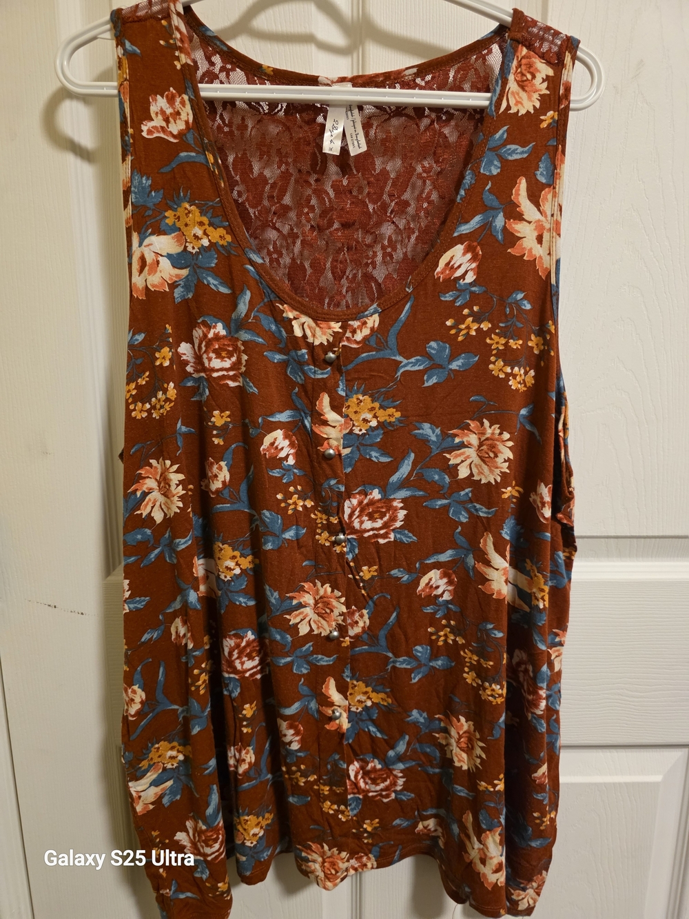 Floral Rust Sleeveless Scoop Neck Tank Top